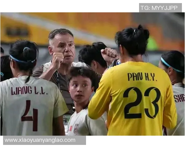 女足20岁国门2次离谱失误送空门!仅1次补救+获4.9分 0-8后快哭了 女足20岁国门2次离谱失误送空门!仅1次补救+获4.9分 0-8后快哭了